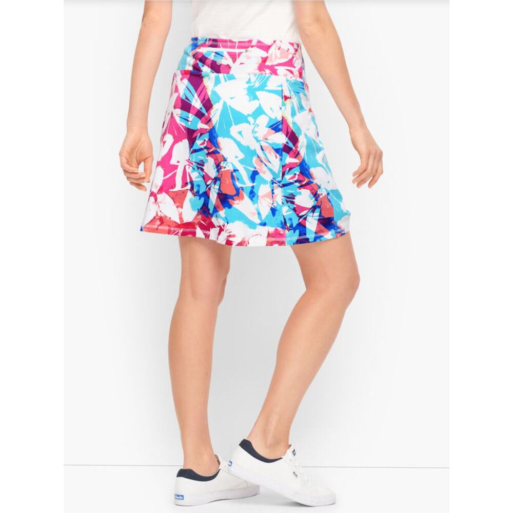 2/$15 T by Talbots Floral Everyday Stretch Skort Petite Size P
